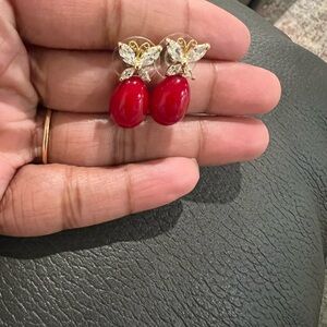 NWOT Semi precious stones party earrings.